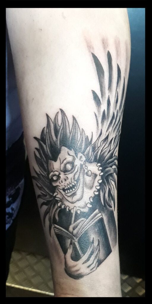 Voodoo Needles Meilleur Tatoueur Lyon 14.